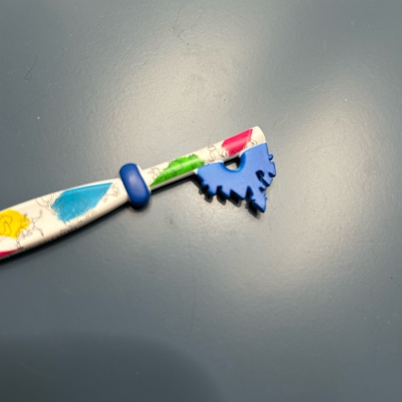 NWT Disney Key - Ink & Paint 🎨 - Picture 3 of 7